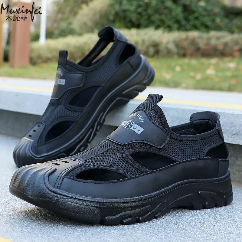 2026 New men's beach shoes summer hollow toe sandals breathable mesh casual shoes men's fashionable outdoor sports shoes